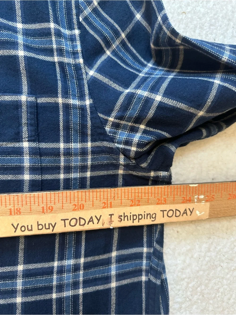 J. Crew Brushed Twill Navy and Cream Plaid Long-Sleeve Button-Down Shirt man L